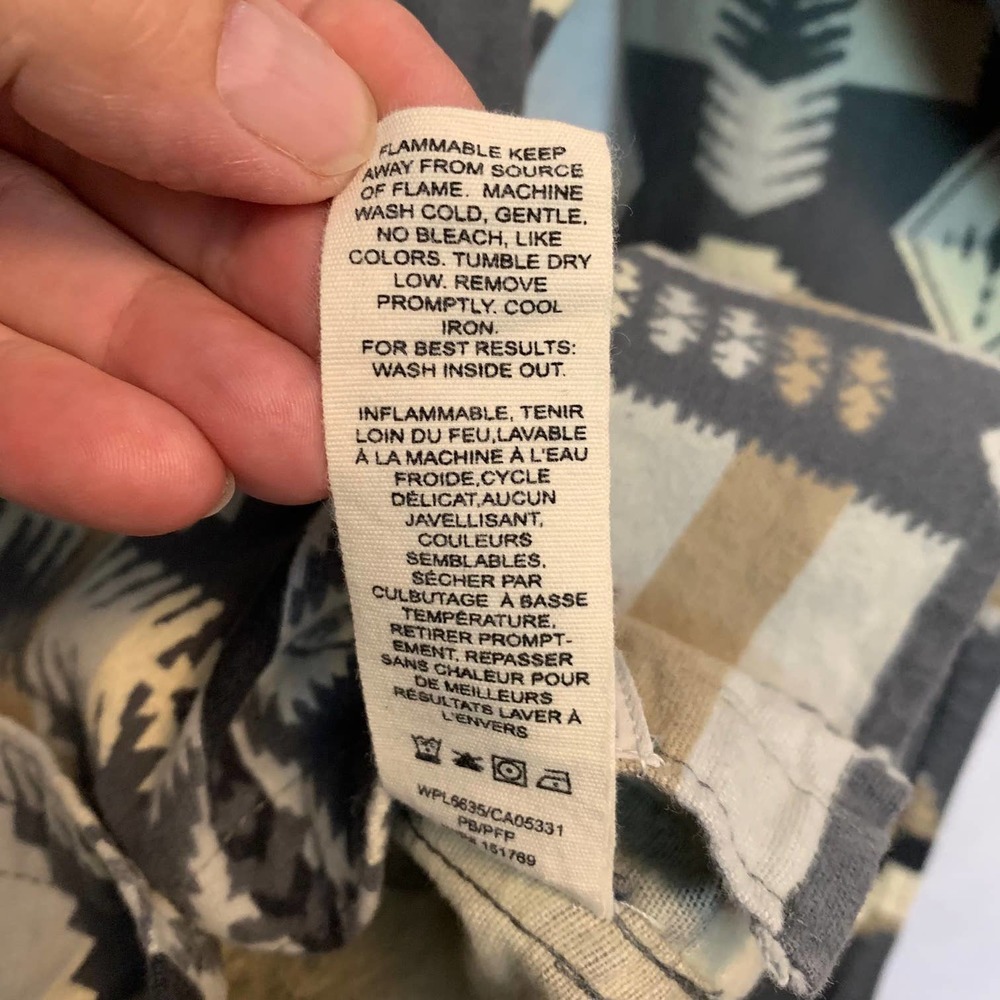 Woolrich Aztec Print Button Down Flannel Shirt Wo… - image 7